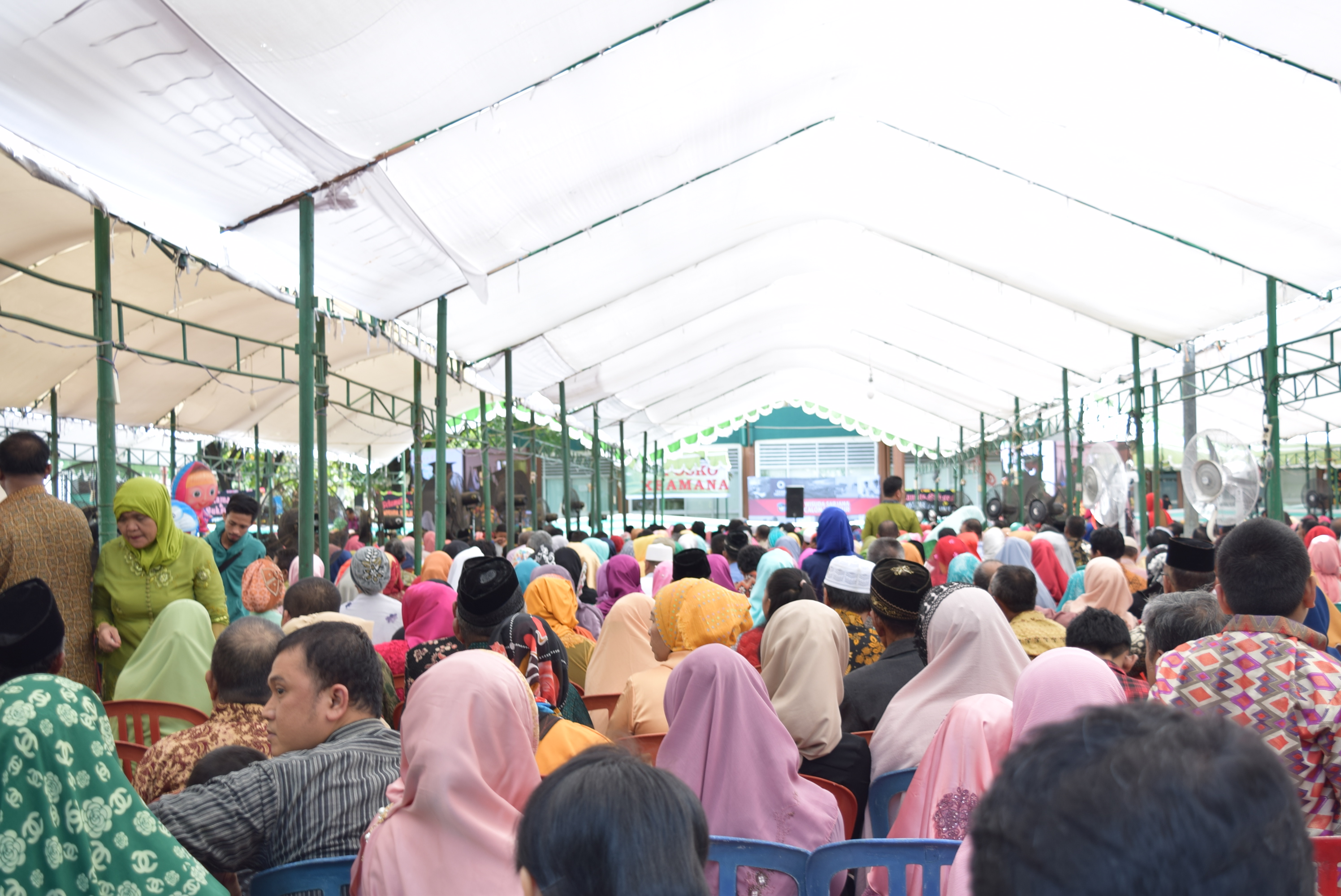 2.453 Wisudawan UMI Periode I 2017