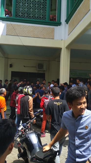 Mahasiswa Geram Oleh Pencuri Helm