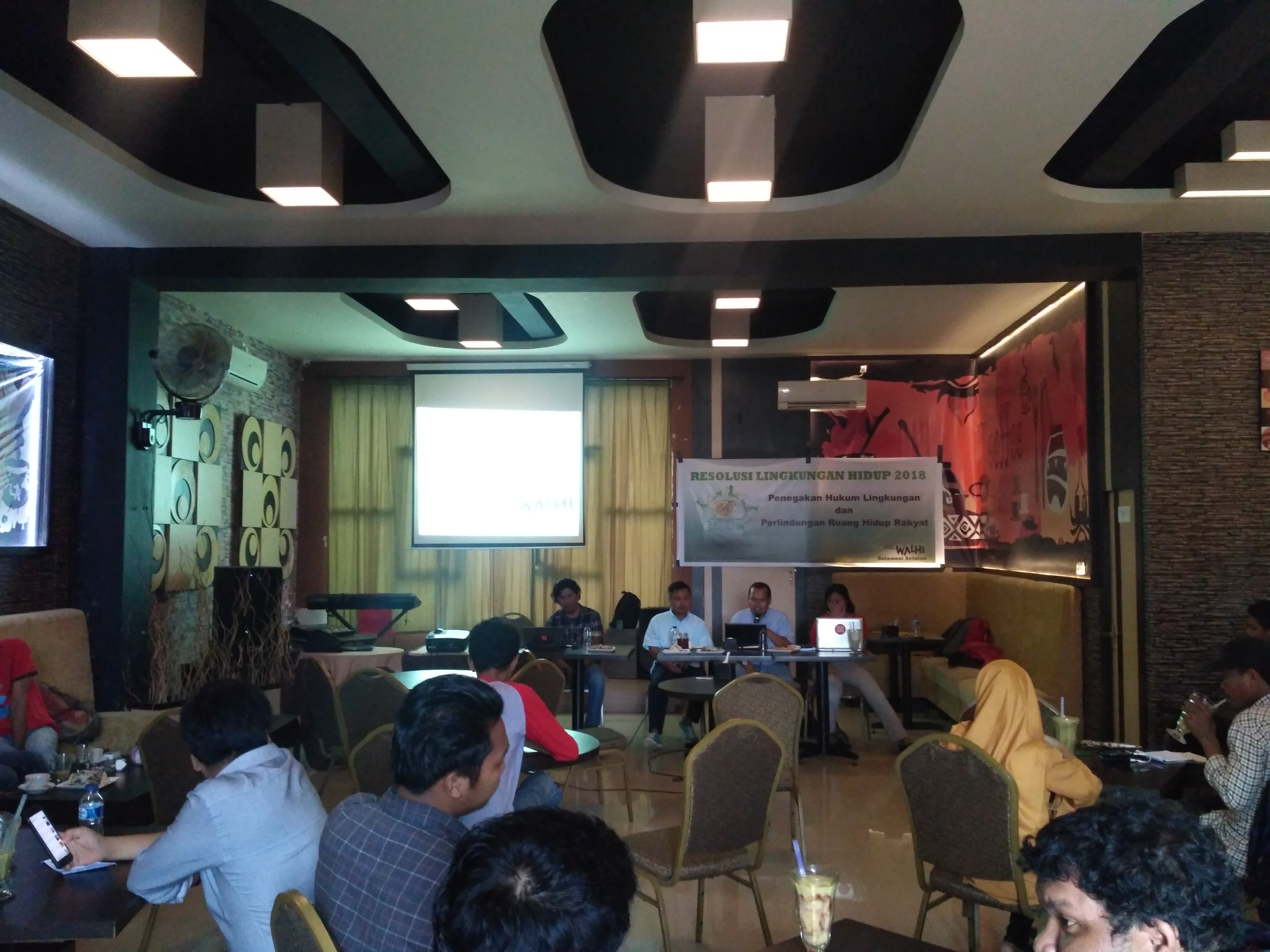Walhi Menggelar Diskusi Resolusi Lingkungan Awal Tahun 2018