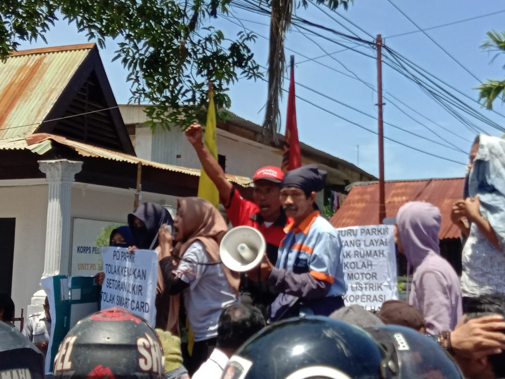 Tarif Setoran Naik, Aliansi Solidaritas untuk Jukir Makassar Lakukan Unjuk Rasa