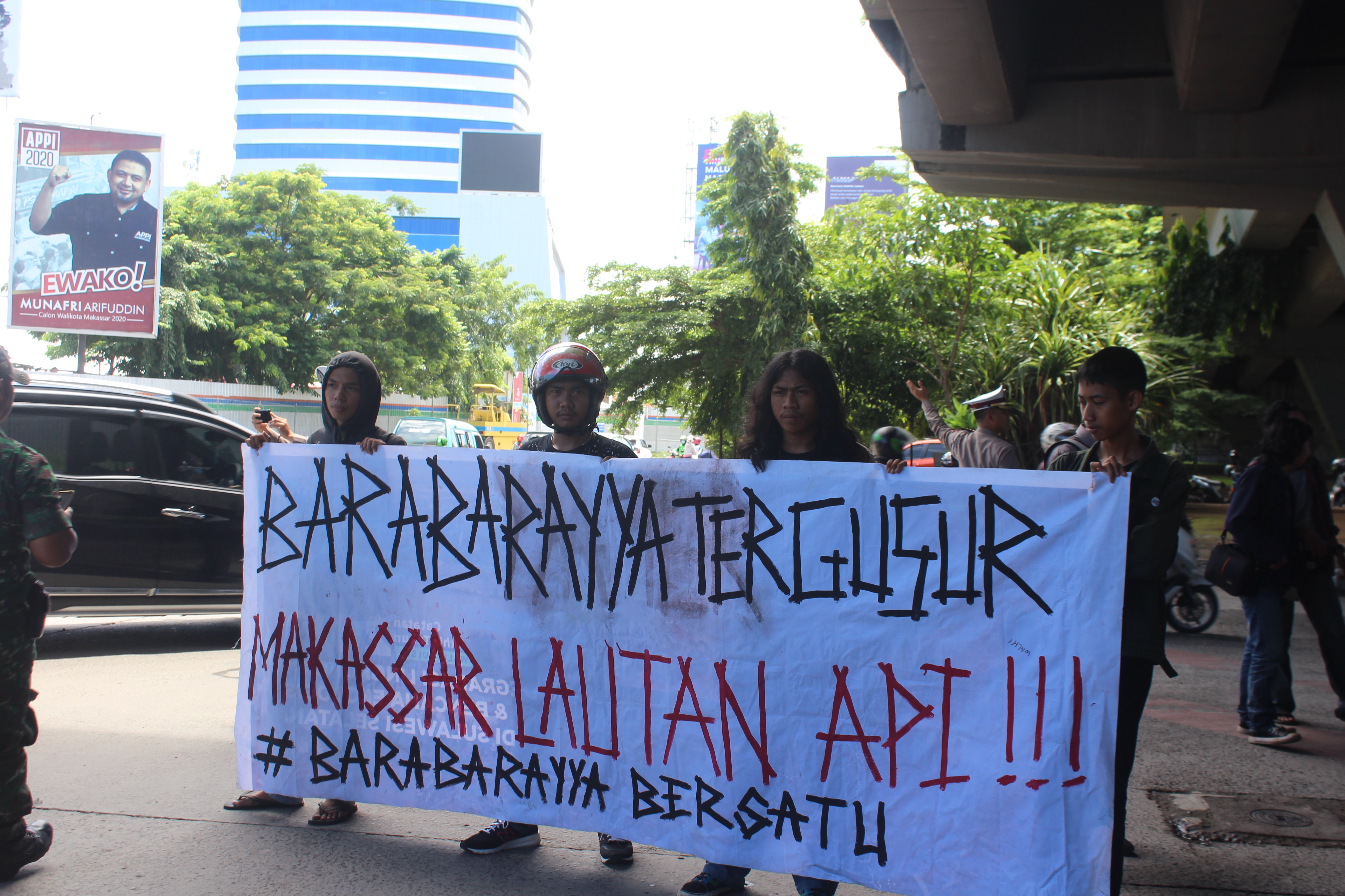Aliansi Bara-baraya Bersatu Tuntut Hakim Berikan Putusan Adil untuk Warga