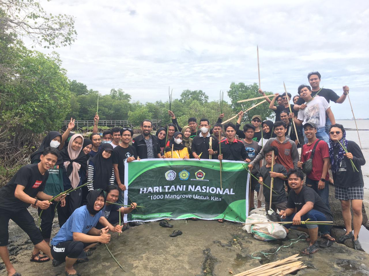 Mahasiswa Pertanian Peringati Hari Tani Nasional dengan Menanam